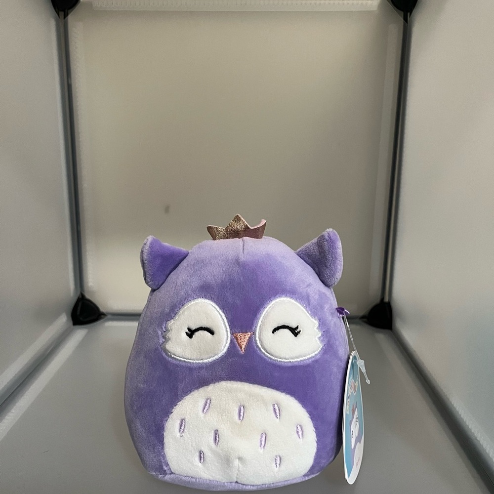 Squishmallows Purple and White Owl Fania